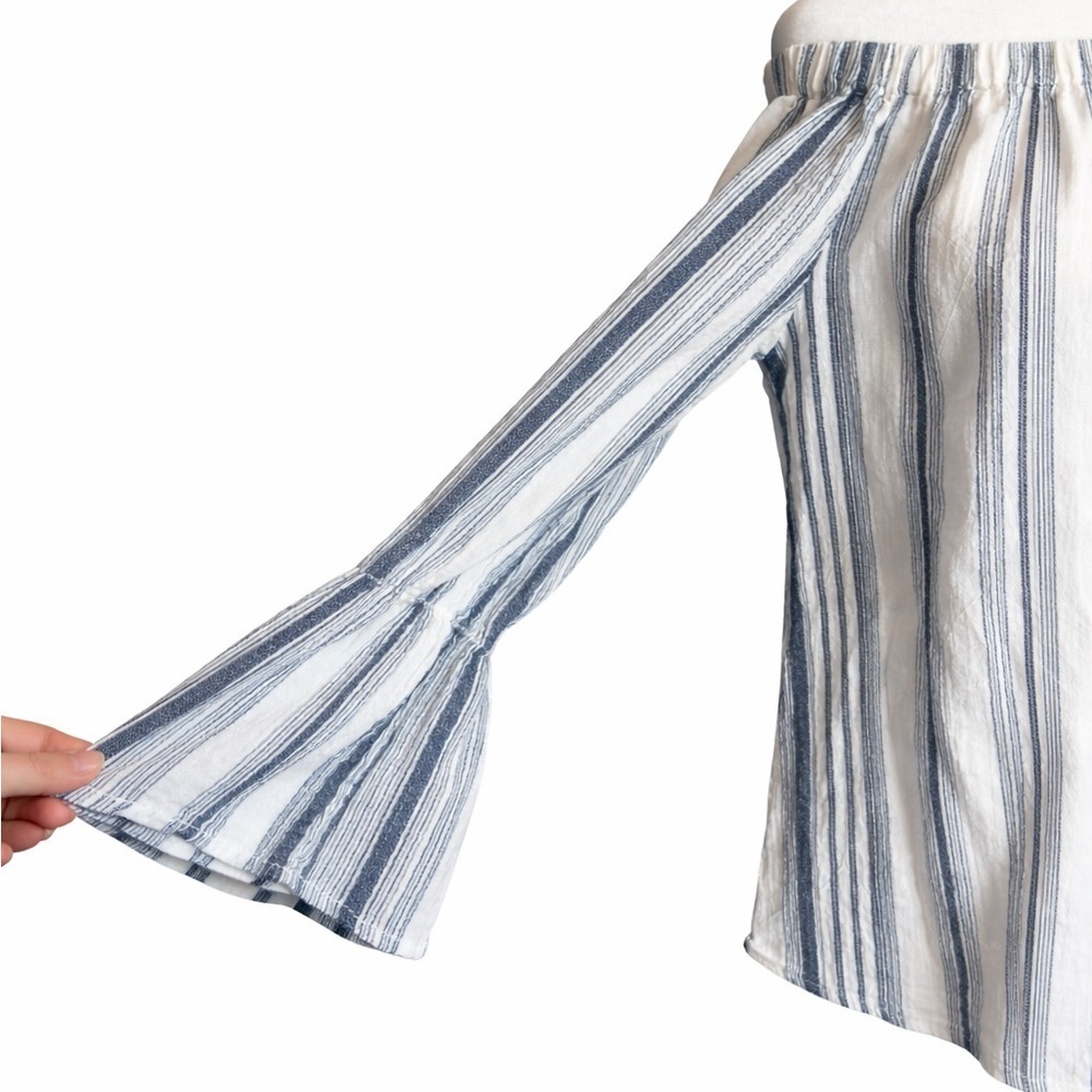 Sanctuary Off-Shoulder Striped Bell Sleeve Blouse | Size Small - Picture 4 of 6
